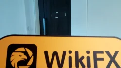 Офис Admiral Markets на Кипре это подделка