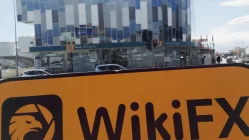 ziyaret eden Kıbrıs komisyoncusu W.G. , ofis var