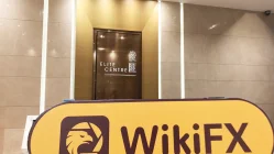 Una visita al corredor de Hong Kong Realink Oficina encontrada