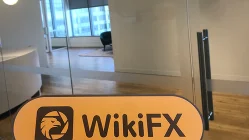 A का दौराHalifax ब्रोकर के कार्यालय में ऑस्ट्रेलिया-पीपल फाउंड और लोगो अनफाउंड