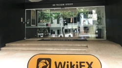 GTS , yang seharusnya merupakan broker Australia, tidak ditemukan