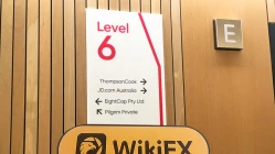 Isang Pagbisita sa YingLun sa Australia - Fake Address