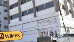 زيارة ل في قبرص - عدم العثور على مكتب