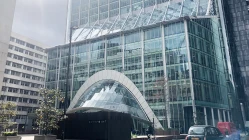 英国伦敦实地探访外汇交易商AxCap247 不存在真实展业场所