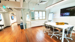 A Visit to famous Aximtrade in Singapore -- Spacious office space with branches around the world