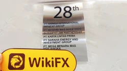 Isang Pagbisita kay sa Indonesia - Hindi tiyak ang Scale ng Opisina