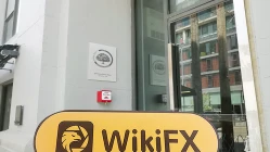 เยี่ยมชม West Capital ในแคนาดา -- ไม่พบสำนักงาน