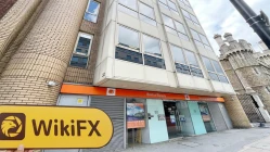 Chuyến thăm Ngân hàng Baroda ở Vương quốc Anh -- Tìm thấy văn phòng