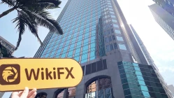 का दौरा CHIEF हांगकांग में -कार्यालय मिला