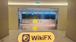 यूएई में Century Financial की यात्रा - कार्यालय मिला