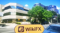  Une visite chez Bank First en Australie - Bureau trouvé