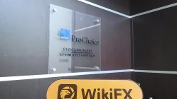 Uma Visita à PROCHOICE em Chipre - Escritório Encontrado