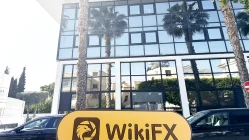 사이프러스의 CAPITAL PANDA 방문 - 사무실을 찾을 수 없음