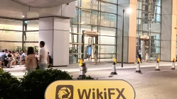 เยี่ยมชม AXA ในฮ่องกง - พบสำนักงาน