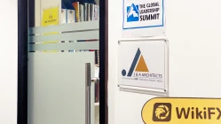 मॉरीशस में Amega  की यात्रा - कोई कार्यालय नहीं मिला