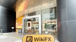 Uma Visita ao LUKFOOK JEWELLERY em Hong Kong - Escritório Encontrado