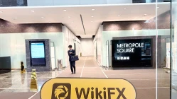 Uma Visita ao LUKFOOK JEWELLERY em Hong Kong - Escritório Encontrado