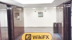  Una visita a PLOTIO a Hong Kong - Ufficio Trovato