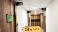 Una visita a Charles Schwab en Hong Kong - No se encontró la oficina