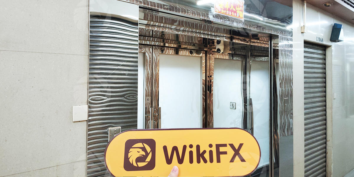 C:\Users\WikiGlobal\Desktop\4079823782-Floki\2.jpg
