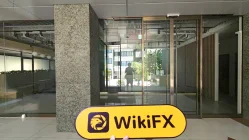 Une visite chez INVAST au Japon - Bureau trouvé