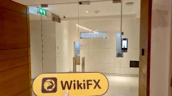 Ein Besuch bei Finansia in Thailand – Büro gefunden