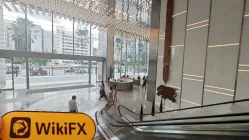 थाईलैंड में ASIA PLUS की यात्रा - कार्यालय मिल गया