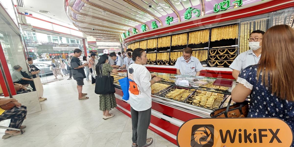 C:\Users\WikiGlobal\Pictures\3051667994-HUA SENG HENG\processed_1756967179_fb73b56a_img1_v3.jpg