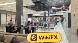 Isang Pagbisita sa Bull Sphere sa Thailand - Walang Natagpuang Opisina