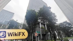 Vandera Singapura  Terverifikasi:  Tidak Ditemukan Kehadiran Fisik