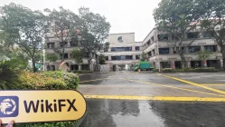 Poems Сингапур  Проверено: Физическое присутствие не обнаружено