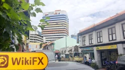 PRECISE TRADER Singapour  Vérifié : Aucune présence physique trouvée