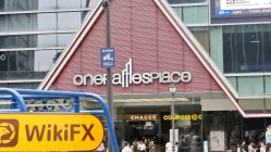 CIBC Сингапур  Проверено: Физическое присутствие не обнаружено