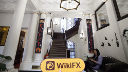 Isang Pagbisita sa Moneta Markets sa UK – Natagpuan ang Opisina