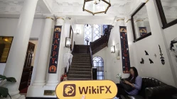 Birleşik Krallık'ta Moneta Markets Ziyareti – Ofis Bulundu