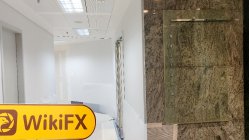 Future Land Hong Kong Vérifié : Aucune présence physique trouvée