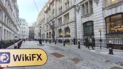 iDealing.com 영국  확인됨:  물리적 존재 없음