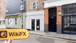 EmKap Inggris Raya  Terverifikasi: Tidak Ditemukan Kehadiran Fisik