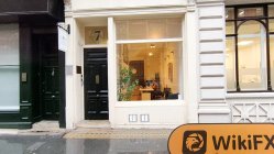 Vantage イギリス（7 Bell Yard）確認済み: 物理的な存在は確認されませんでした