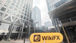 Admiral Markets イギリス  確認済み: 物理的な存在は確認されませんでした