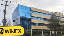 Future Wealth Traders กรีซ  ยืนยันแล้ว:  ไม่พบการมีอยู่ทางกายภาพ