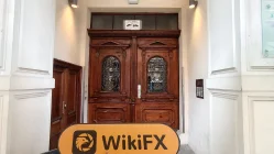 larock-inc.com Germany  Verified:  No Physical Presence Found