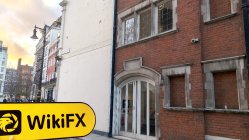 DQN Regno Unito  Verificato:  Nessuna Presenza Fisica Trovata