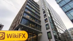 Swift Coin FX Trade イギリス  確認済み:  実店舗は見つかりませんでした