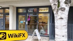 SWIFT-TRADEOPTION यूनाइटेड किंगडम  सत्यापित:  कोई भौतिक उपस्थिति नहीं मिली