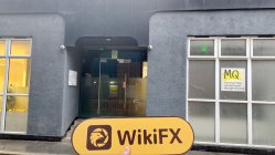 Forex Nation 영국  확인됨:  물리적 존재 없음