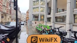 Silver Invest イギリス  確認済み:  物理的な存在は確認されていません