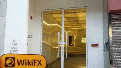 RALLYVILLE MARKETS 香港  認証済み:  実店舗は確認できませんでした