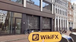 Euronext Paesi Bassi  Verificato:  Nessuna presenza fisica rilevata