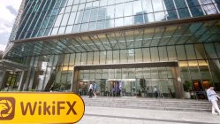 Swissquote シンガポール  確認済み:  運営オフィス確認済み